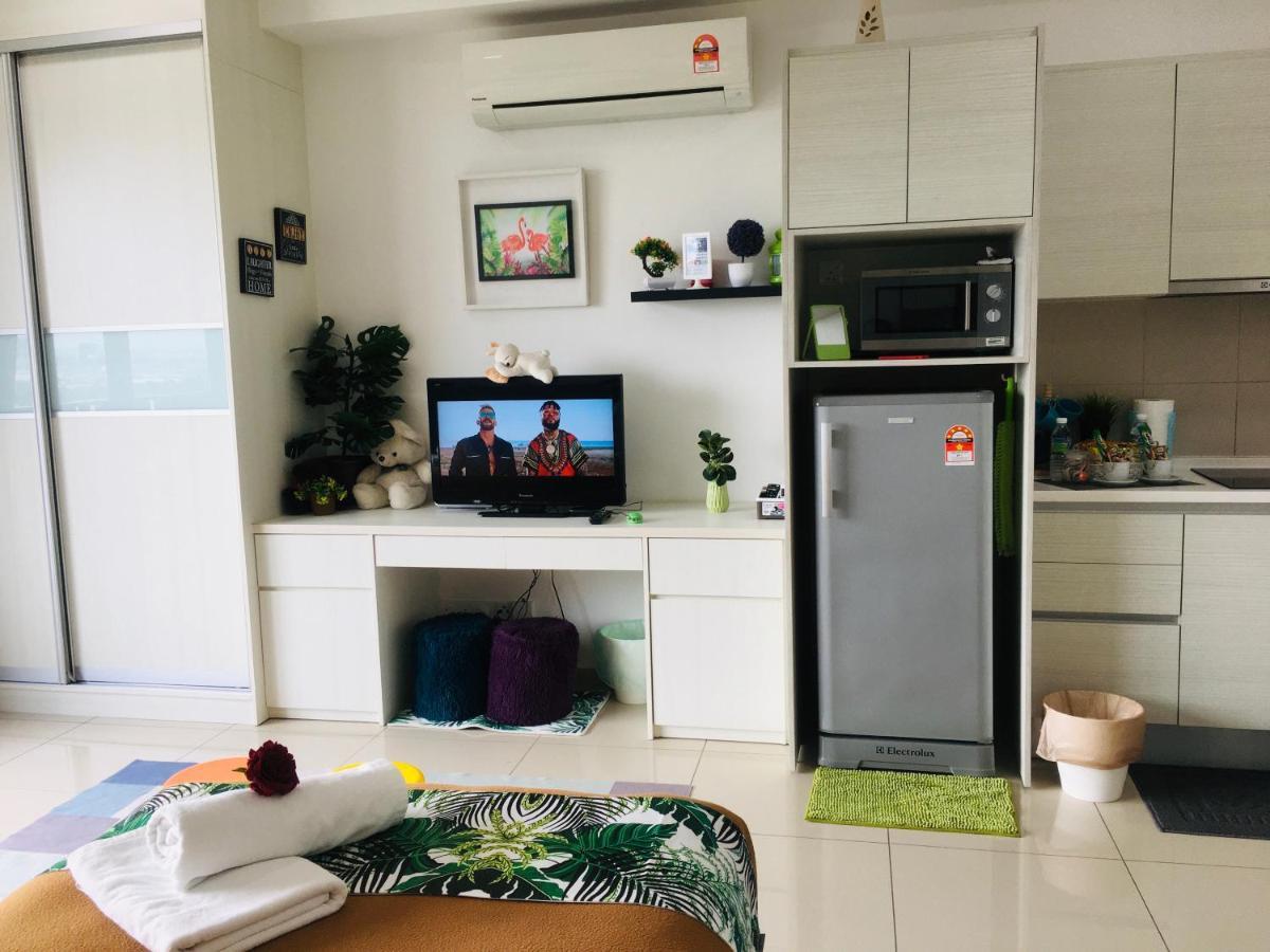 D'Gunduls Homestay Studio By Dgh I-City Shah Alam Exterior foto