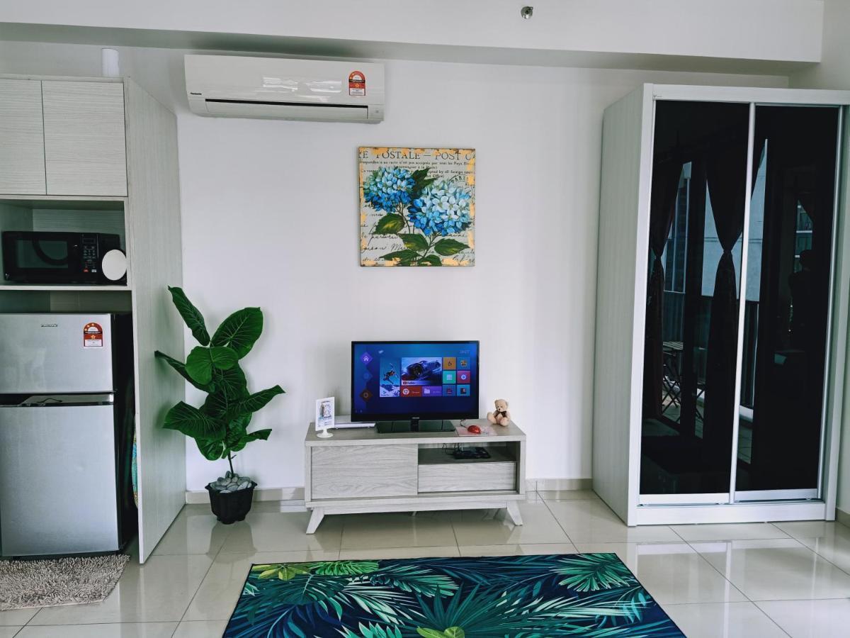 D'Gunduls Homestay Studio By Dgh I-City Shah Alam Exterior foto
