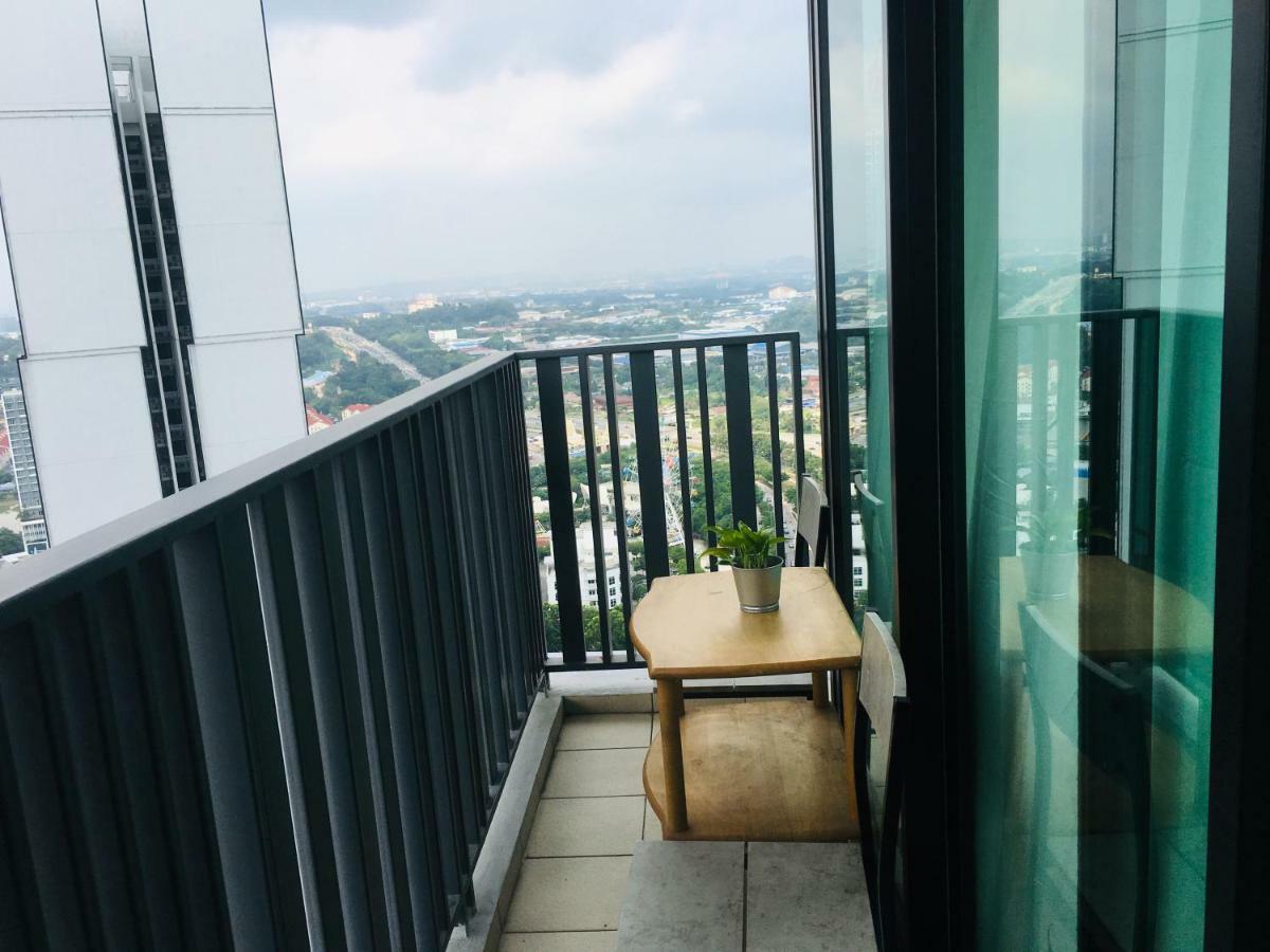 D'Gunduls Homestay Studio By Dgh I-City Shah Alam Exterior foto