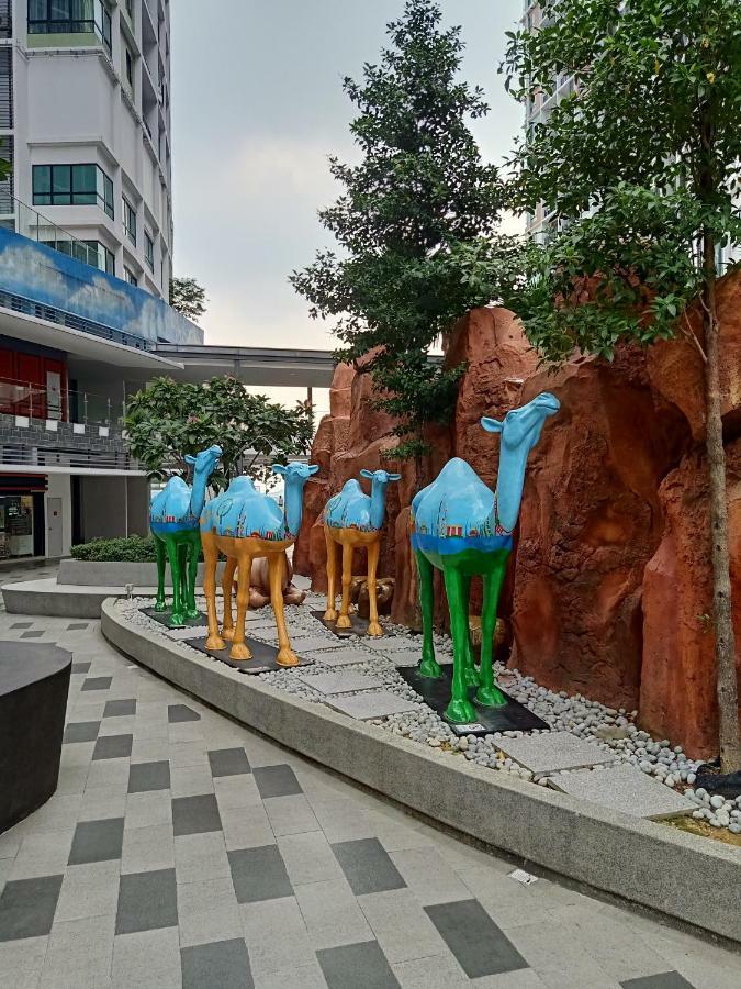 D'Gunduls Homestay Studio By Dgh I-City Shah Alam Exterior foto